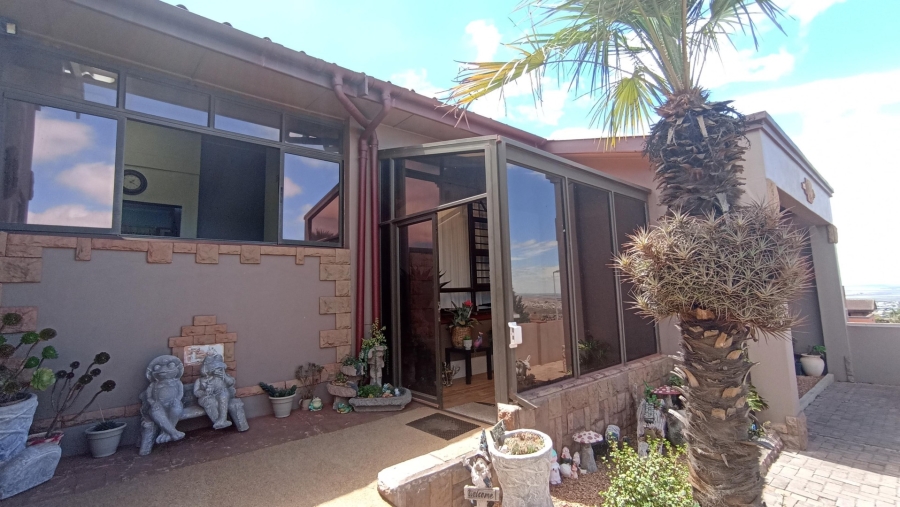 4 Bedroom Property for Sale in Vredenburg Western Cape